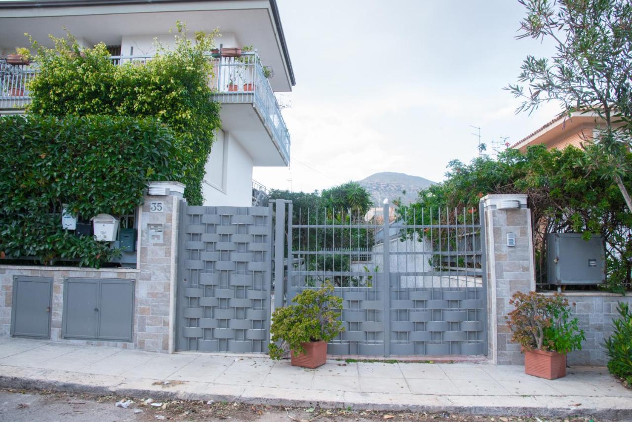 Mondello Manick Mare Palermo Exterior foto